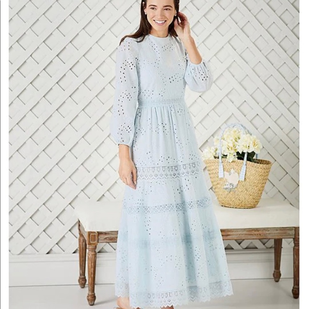 Perfect dress for summer events! Worn once.